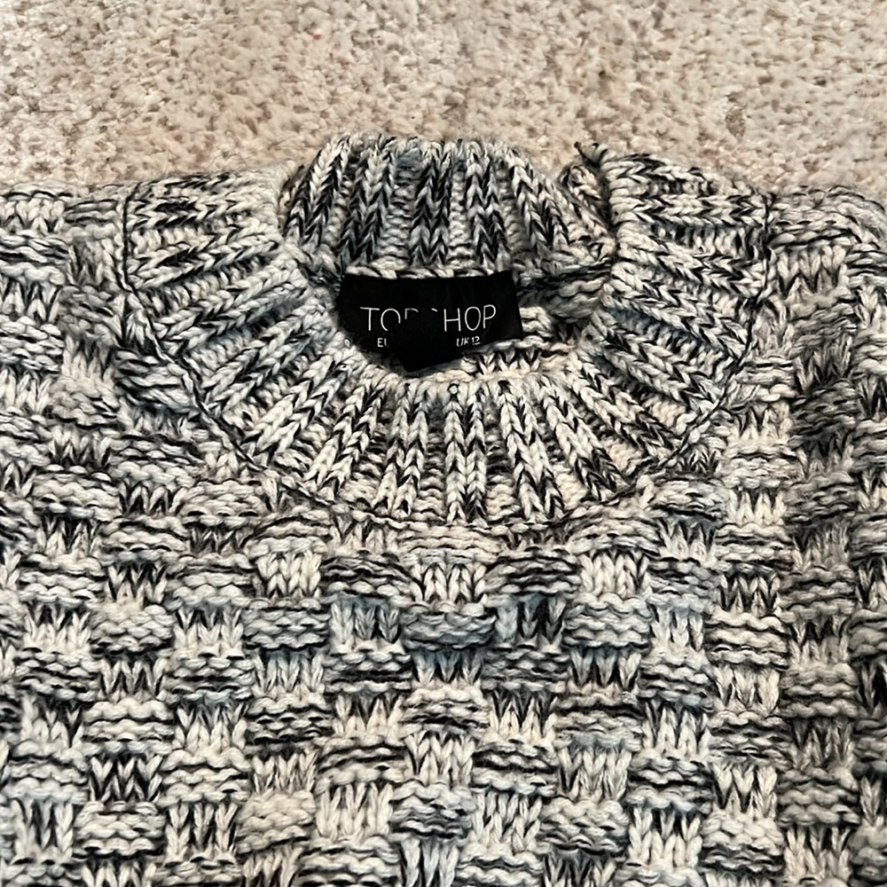 TopShop Sweater - Picture 4 of 6